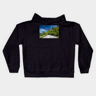 Road into the mountains Kids Hoodie